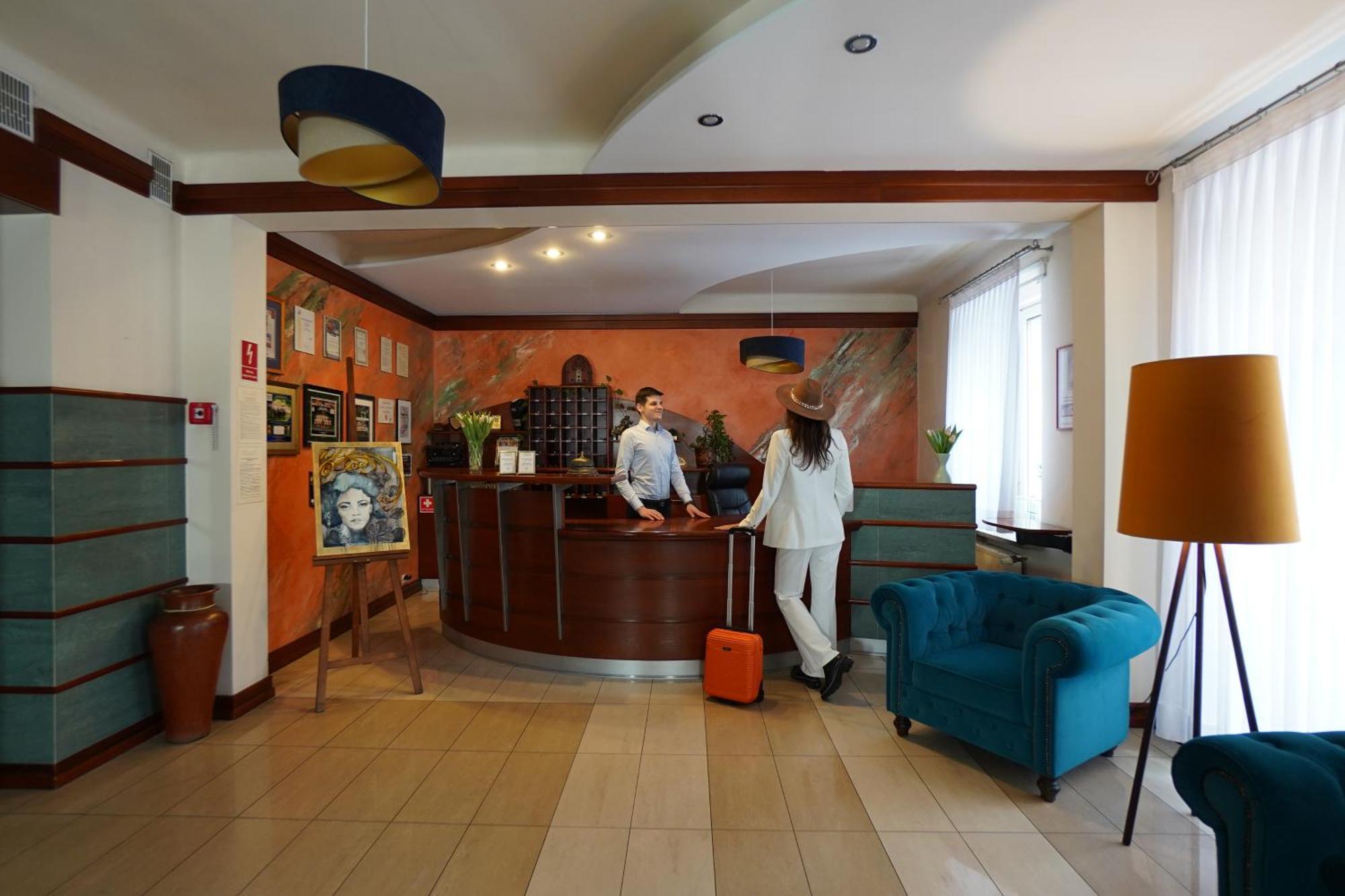 Hotel Sonex Ченстохова Екстер'єр фото